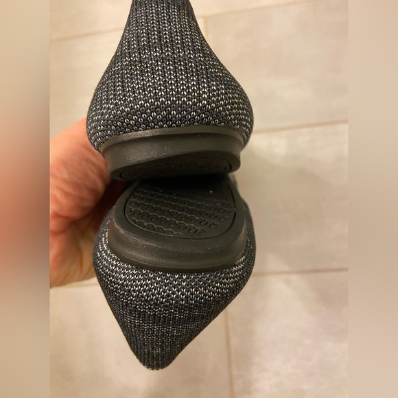 Rothy's Birdseye Round Toe Granite Heather Black & White Flats Size 7.5 - Picture 5 of 10